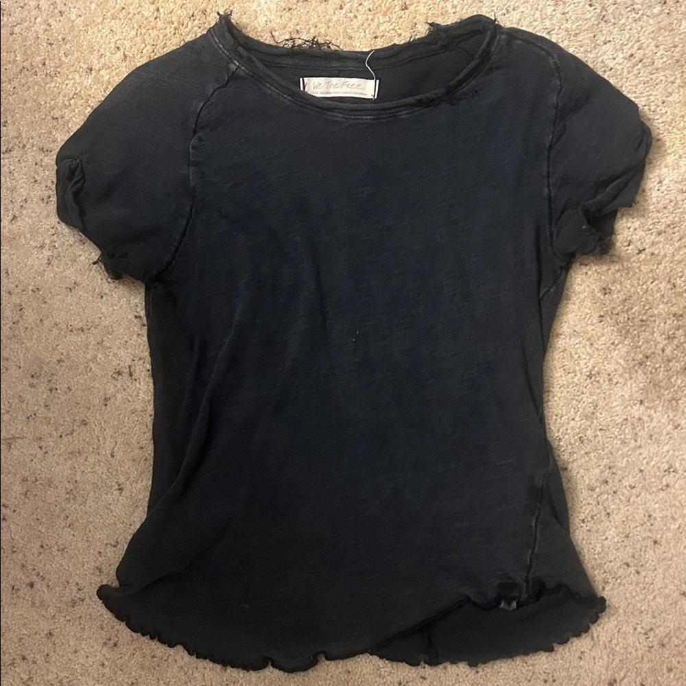 We The Free Dark Gray Raw-Edge Crewneck Short Sleeve Tee